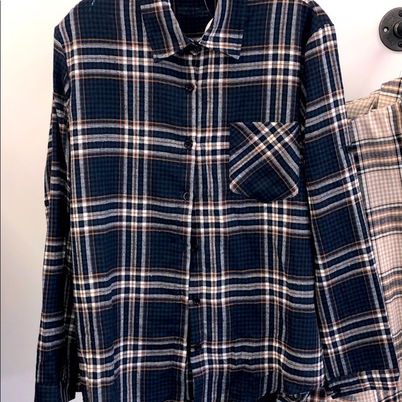 Long sleeve Navy with taupe Flannel - Picture 1 of 1